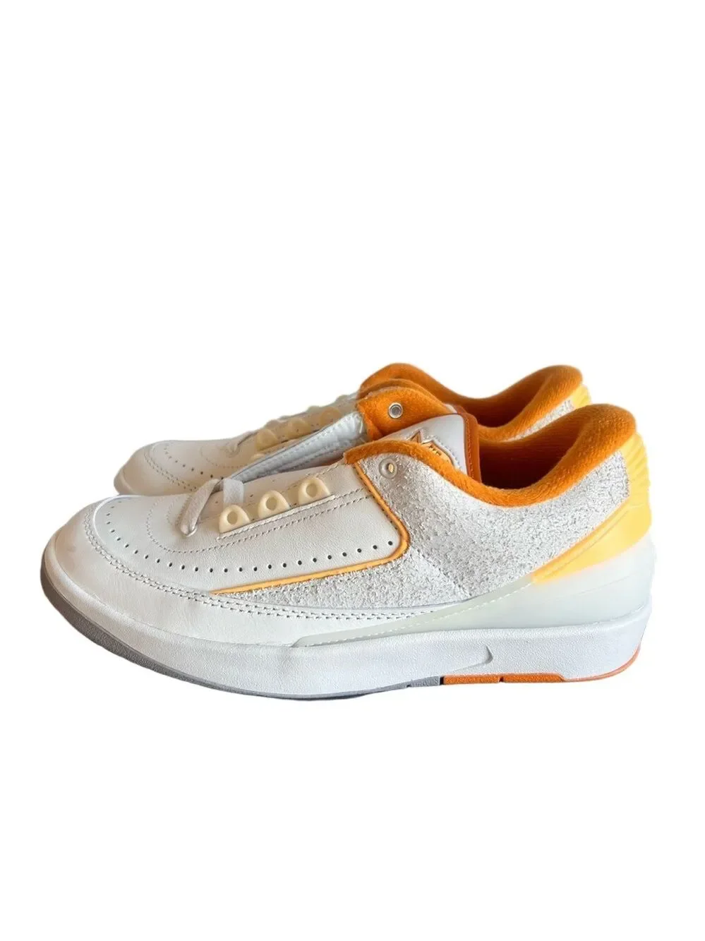 NIKE NEW Women's Air Jordan 2 Low Craft Melon Tint Shoe Size 8 #751A